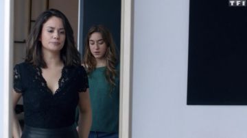 The black dress worn by Clem Boissier (Lucie Lucas) in Clem S09E01