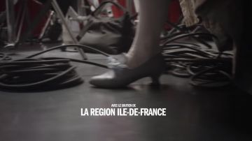Zapatos Richelieu en los créditos de Dix pour cent