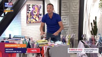 Le polo bleu porté par Alexandre Devoise dans Téléshopping du 4 juin 2019