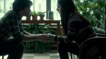 Midwest multicolore pull porté par Abigail Hobbs (Kacey Rohl) dans Hannibal (S01E12)