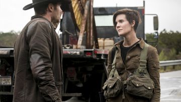 Chest rig worn by Althea (Maggie Grace) as seen in Fear The Walking Dead (S04E03)