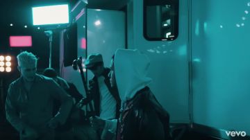 Black leather jacket worn by Richard Camacho as seen in De Cero music video by CNCO