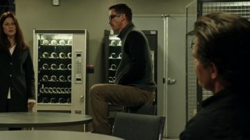 Pantalon Cargo portée par Steve Forsing (Jeffrey Donovan) dans Sicario: Jour de l'Vendu