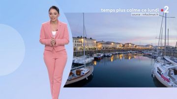 Le costume saumon porté par Virginie Hilssone dans la Météo de France 2 du 7 juillet 2019