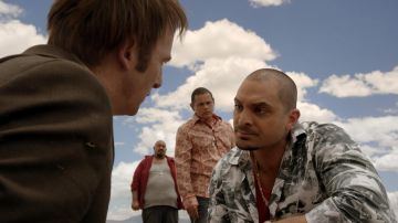 The printed shirt of Nacho Varga (Michael Mando) in Better Call Saul (S01E02)