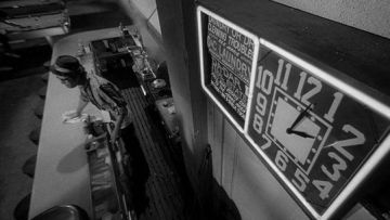 The clock Benny (Tom Waits) in Rusty James