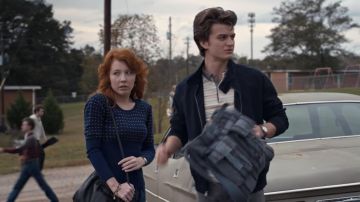 Chaqueta usada por Steve Harrington (Joe Keery) como se ve en Stranger Things (S01E03)