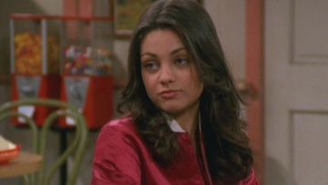 Dark red satin jacket worn by Jackie Burkhart (Mila Kunis) in That 70s Show (S04E27)