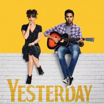 Botines usados por Lily James aka Ellie Appleton en el póster de Yesterday