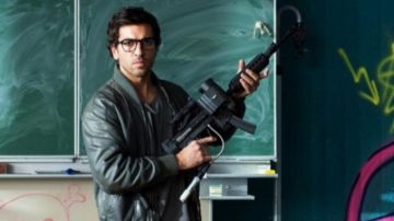 La veste en cuir portée par Zeki Müller (Elyas M'Barek) dans Un Prof pas comme les autres