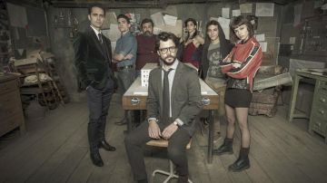 Veste portée par le Professeur (Álvaro Morte) comme on le voit sur la Promo de l'Image à partir Du hold-up