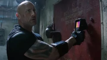Gants tactiques portés par Hobbs (Dwayne Johnson) comme on le voit dans Fast & Furious Presents: Hobbs & Shaw