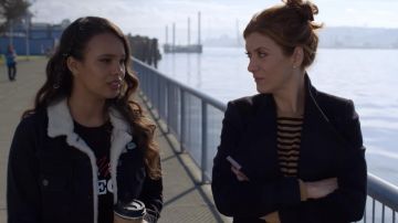 La veste de Jessica Davis (Alisha Boe) dans 13 Reasons Why (S03E10)