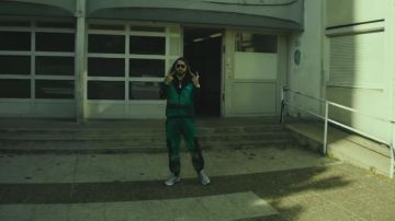 Jogging green and black worn by SCH in SCH - A. A. C. (Clip official)
