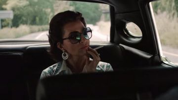 Sunglasses worn by Russel's wife / Carrie Bufalino (Kathrine Narducci) as seen in The Irishman