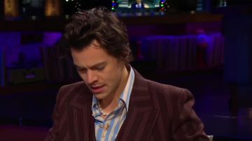 Chemise rayée porté par Harry Styles au Canada ET en Direct