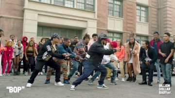 La veste réversible de The Future Kingz dans la vidéo BOP Da Baby @TheFutureKingz + GANG