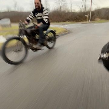 Harley Davidson Shirt porté par Jason Momoa sur son Instagram account @prideofgypsies