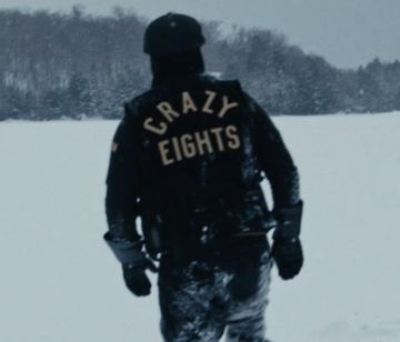 Huit folle veste portée par Jason Momoa sur son Instagram account @prideofgypsies