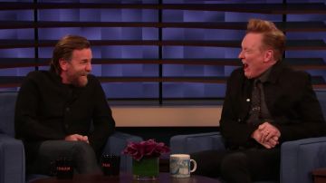 The black jacket worn by Ewan McGregor in Team Coco Presents The Conan Writers Live on October 31, 2019