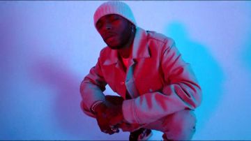 Chaqueta usada por 6lack en Sweet Insomnia Video musical oficial de Gallant