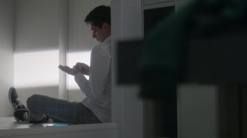 Sneakers Shoes worn by Polo (Álvaro Rico) in Elite (S02E04)