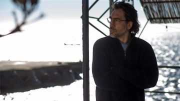 Zip sweater worn by Leo (Javier Bardem) as seen in The Roads Not Taken