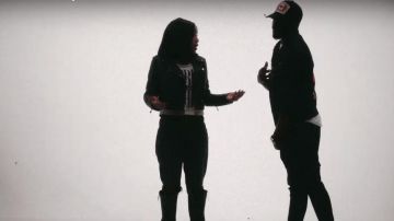 The jean jacket with leather sleeves worn by Dadju in the clip YOU are LOOKING for feat. Laetitia