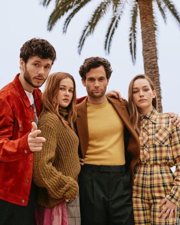 The combination yellow plaid Victoria Pedretti account on the Instagram of @netflix