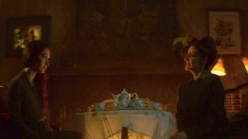 Blue Flower Teaset used by Mary Wardwell (Michelle Gomez) in Chilling Adventures of Sabrina (S01E01)