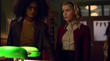 Floral Shirt worn by Sabrina Spellman (Kiernan Shipka) in Chilling Adventures of Sabrina (S01E03)