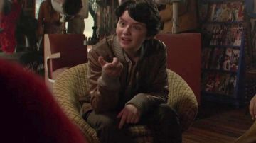 Brown Leather Jacket worn by Theo Putnam (Lachlan Watson) in Chilling Adventures of Sabrina (S01E04)