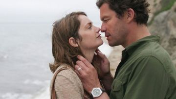 Regarder portés par Noah Solloway (Dominic West) comme on le voit dans L'Affaire