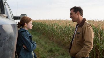 Coat Jacket in blue worn by Murph (Mackenzie Foy) as seen in Interstellar