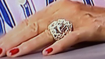 The ring worn by Sophie Davant in the program, it's a bargain