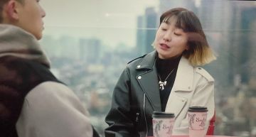 Black & White leather jacket worn by Jo Yi-Seo (Kim Da-mi) from Itaewon Class (Season 1 Episode 13)