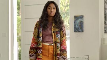 Loose knit cardigan worn by Devi Vishwakumar (Maitreyi Ramakrishnan) in Never Have I Ever (Season 1)