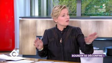 La chemise noire portée par Anne-Élisabeth Lemoine dans C à Vous le 18 mai 2020