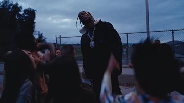 The polar of Travis Scott in her video clip TKN with ROSALÍA 