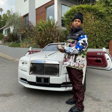 Chaqueta de hojaldre impresa usada por Lil Gnar en su cuenta de Instagram @lilgnar