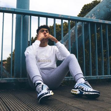 Les sneakers Nike portées par Inoxtag sur une de ses publications Instagram