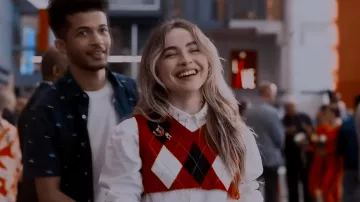 Outfits of Work It Movie: Quinn Ackerman (Sabrina Carpenter) wears V Neck Argyle Sweater vest in red