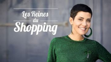 Le top vert avec palmier porté par Cristina Cordula dans Les Reines du Shopping