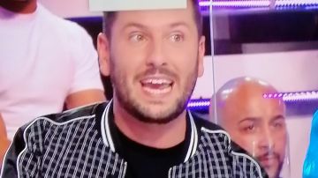 Chaqueta a cuadros negra de Maxime Guény en Touche pas à mon poste