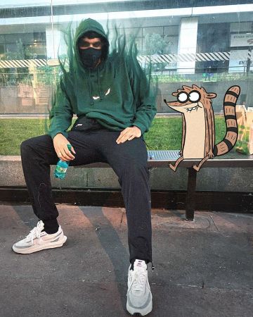 Black Pant of Maskey on the account Instagram of @maskeylevrai