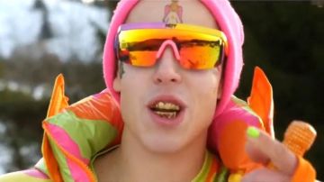 Lunettes Neff de Candy Ken dans Candy Ken - Let It Snow (Prod. Lets Go Radio)