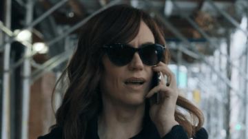 Les lunettes de soleil de Wendy Rhoades (Maggie Siff) dans Billions (S05E06)