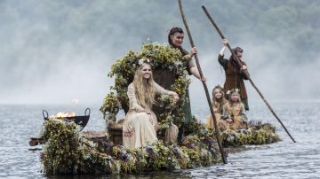 Robe de mariage de Helga Maude Hirst dans la série Vikings