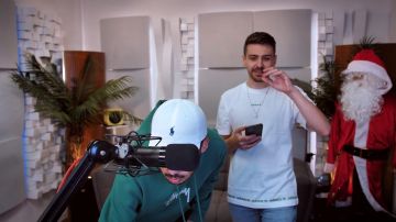 La camiseta que lleva Joyca en JUSTE PRIX (Suponemos, compramos) Ft. @Mastu