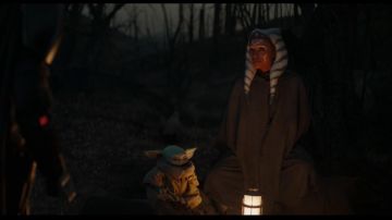 Poncho/Robe de Ahsoka Tano (Rosario Dawson) dans The Mandalorian (S02E05)